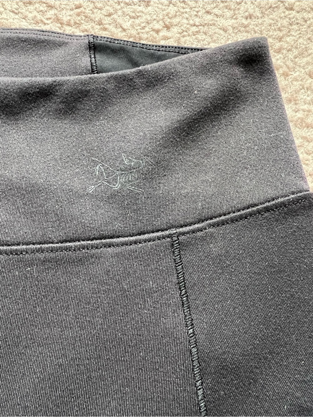 Arc'teryx Delaney High Rise Leggings Black Size Small with Pockets - Picture 5 of 10